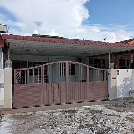 Hua Tang Homestay Ipoh Exterior photo