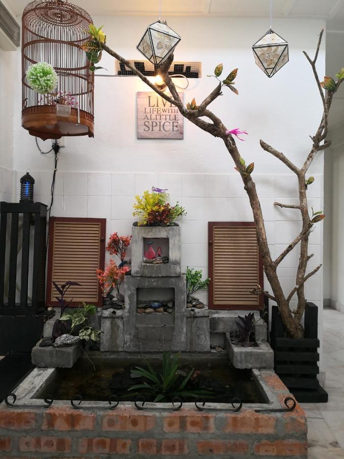 Hua Tang Homestay Ipoh Exterior photo